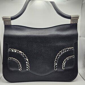 Thalé Blanc Black Leather Handbag – Curved Eyelet Detail, Made in Italy
